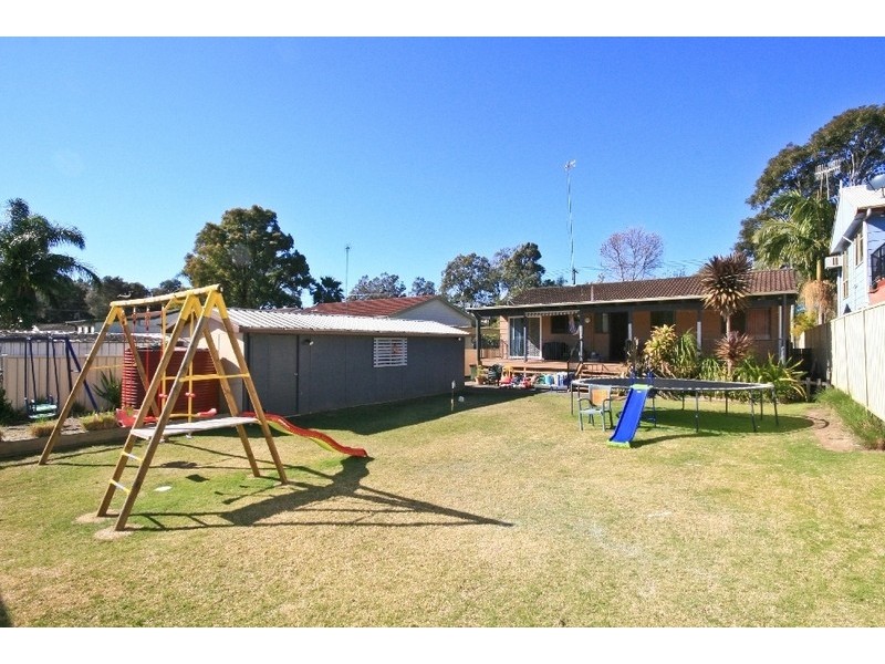 7 Kingsford Smith Drive, Berkeley Vale NSW 2261