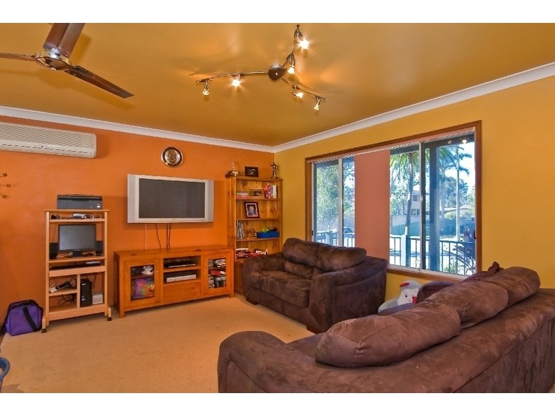 7 Kingsford Smith Drive, Berkeley Vale NSW 2261