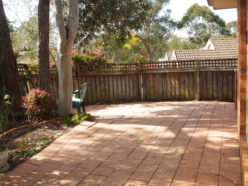 1/6 Jacaranda Avenue, Glenning Valley NSW 2261