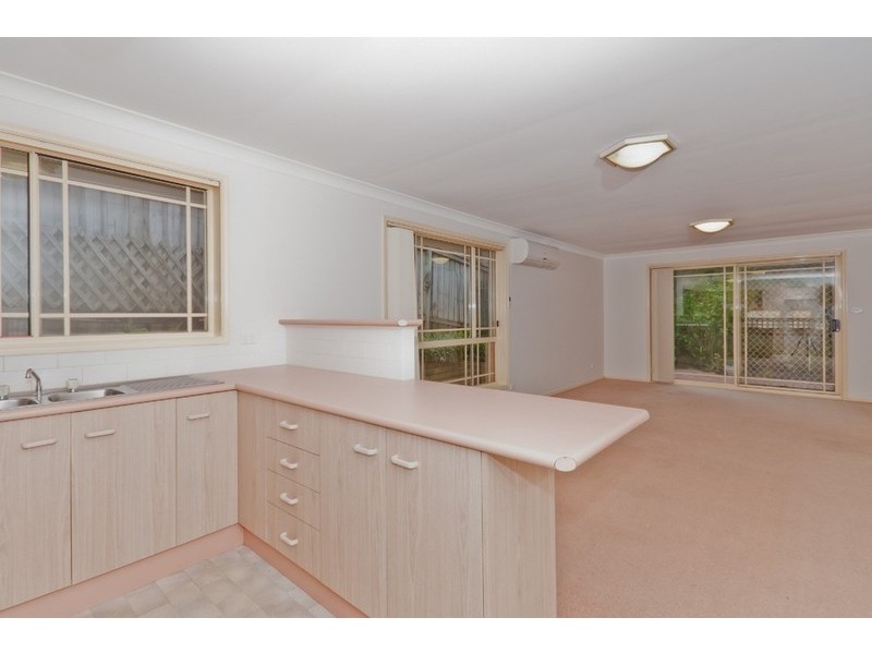 1/6 Jacaranda Avenue, Glenning Valley NSW 2261