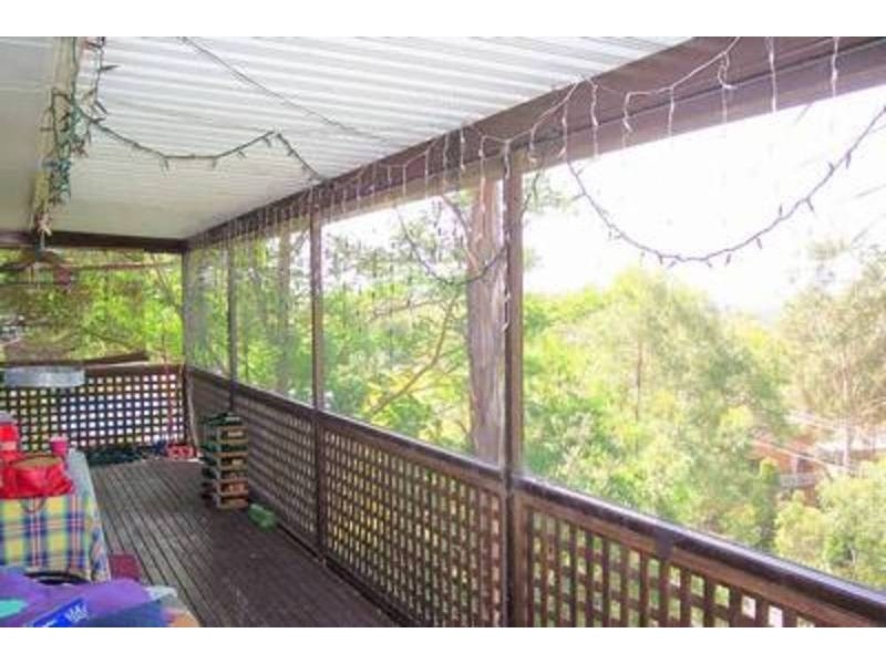 15 Casey Drive, Wyong NSW 2259