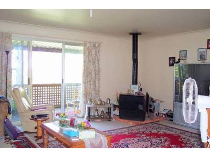 15 Casey Drive, Wyong NSW 2259