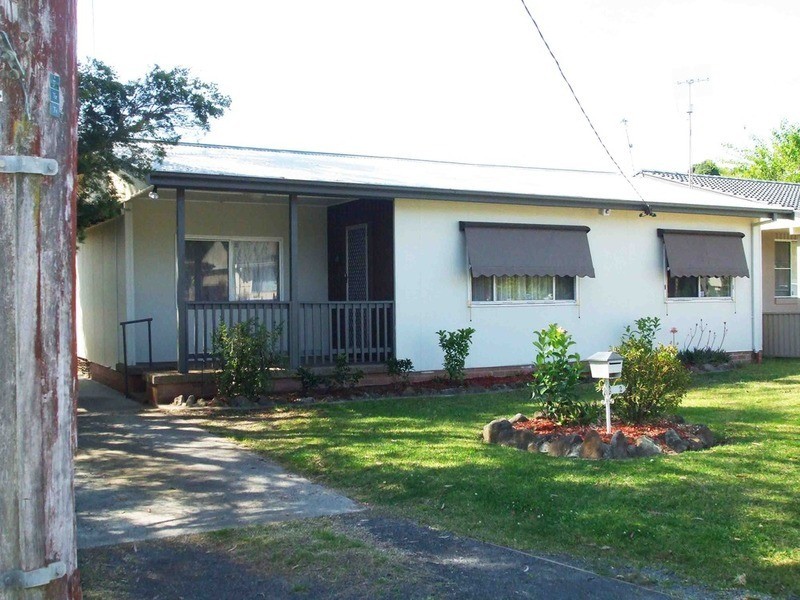 2 Macarthur Street, Killarney Vale NSW 2261