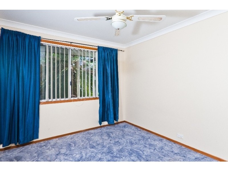 10 Belshaw Place, Bateau Bay NSW 2261