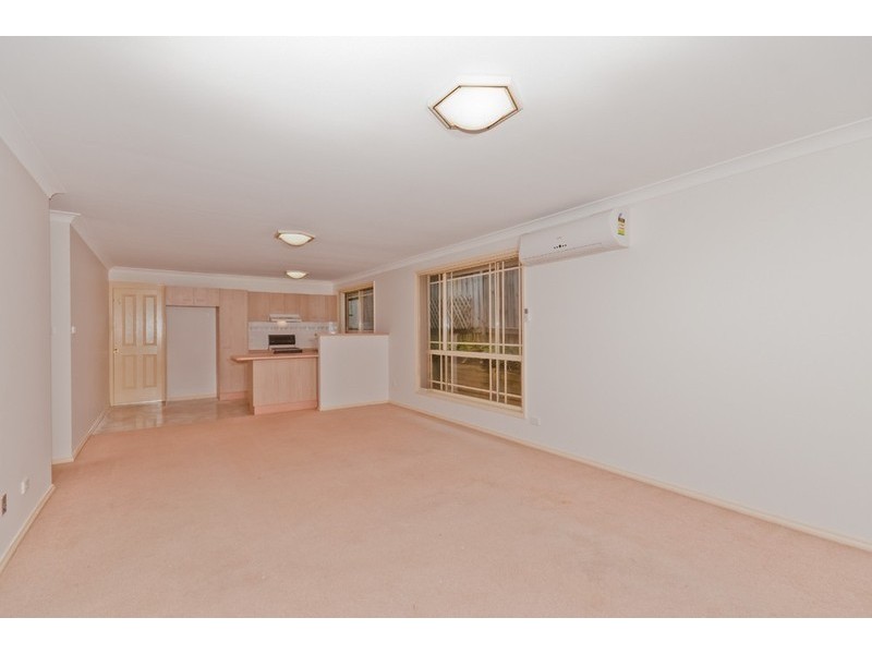 1/6 Jacaranda Avenue, Glenning Valley NSW 2261