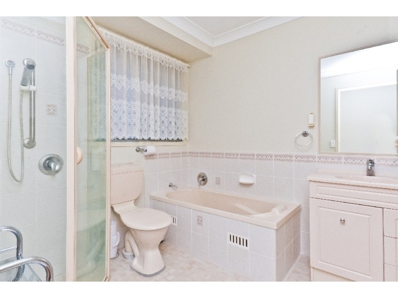 1/13 Hume Boulevard, Killarney Vale NSW 2261