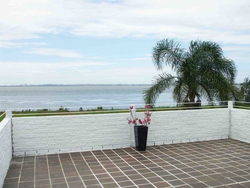 279 Lakedge Avenue, Berkeley Vale NSW 2261