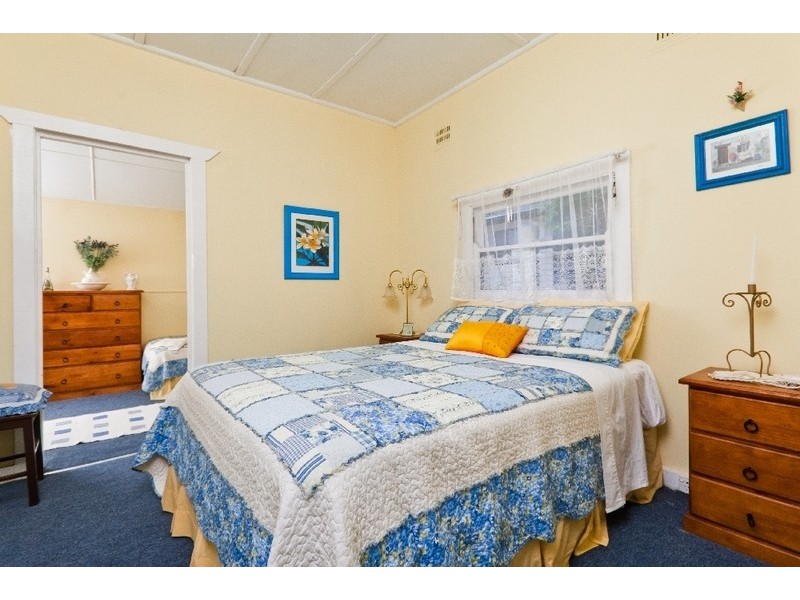 19 McLean Street, Killarney Vale NSW 2261