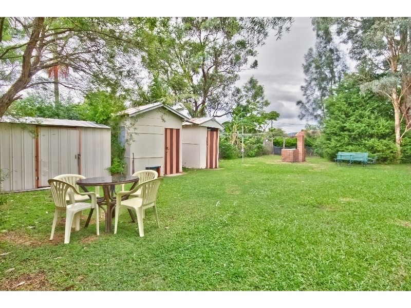 19 McLean Street, Killarney Vale NSW 2261