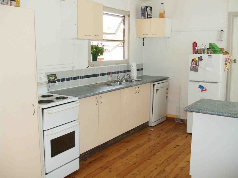 40 Robertson Road, Killarney Vale NSW 2261