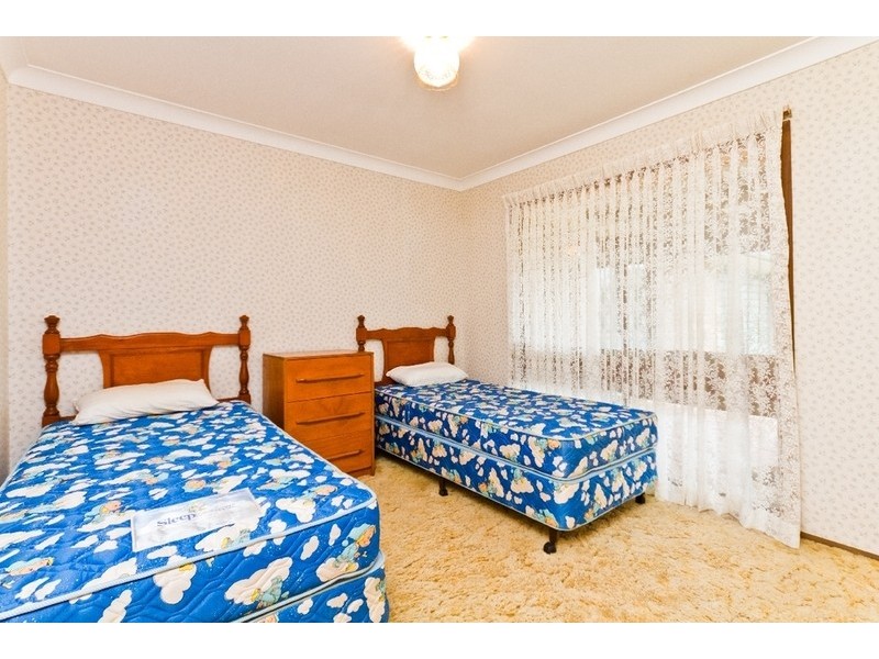 3 Packard Close, Killarney Vale NSW 2261