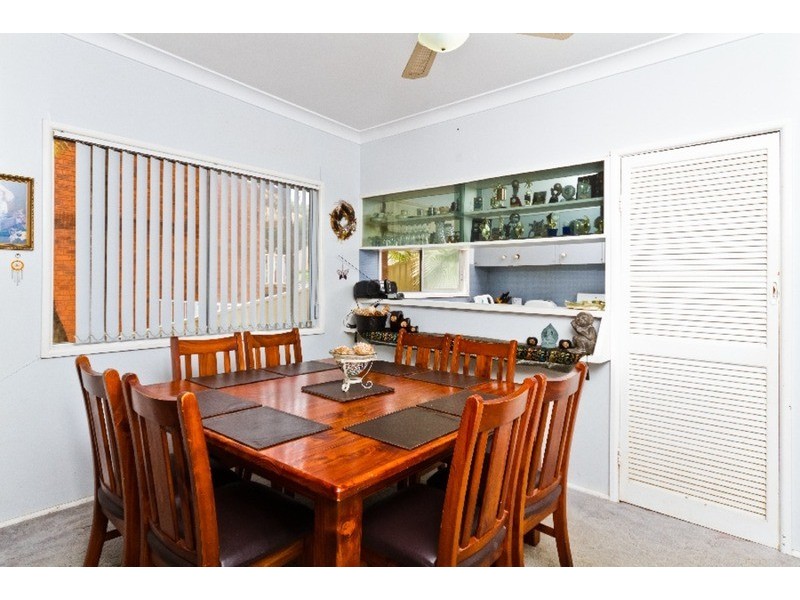 2 Trelawney Street, Killarney Vale NSW 2261