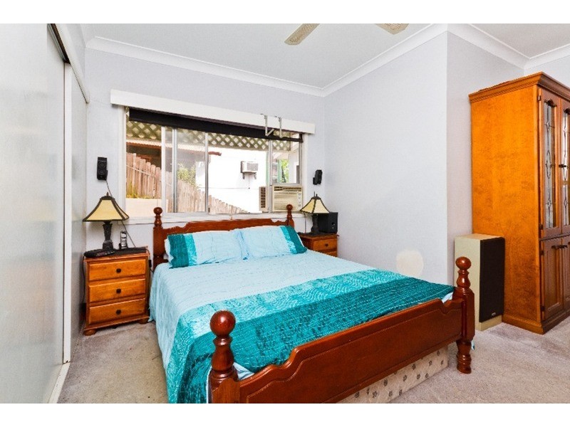 2 Trelawney Street, Killarney Vale NSW 2261