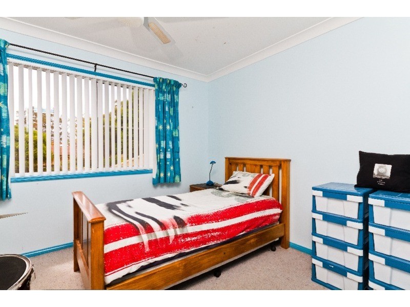 2 Trelawney Street, Killarney Vale NSW 2261