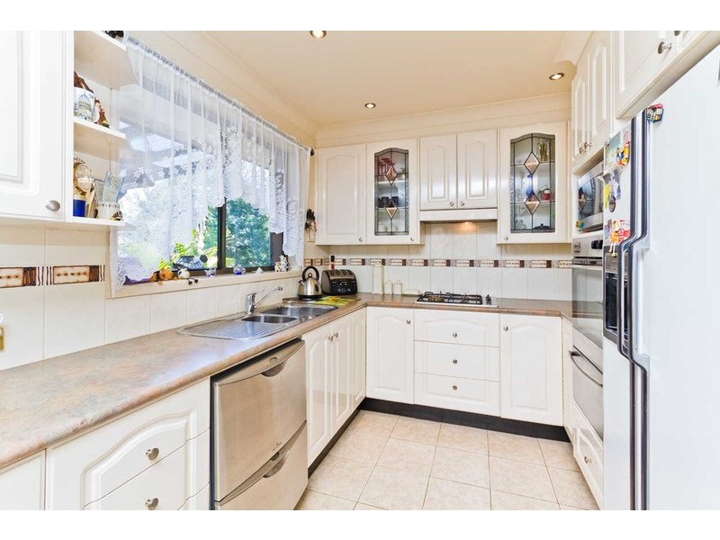 61 Hillside Drive, Berkeley Vale NSW 2261