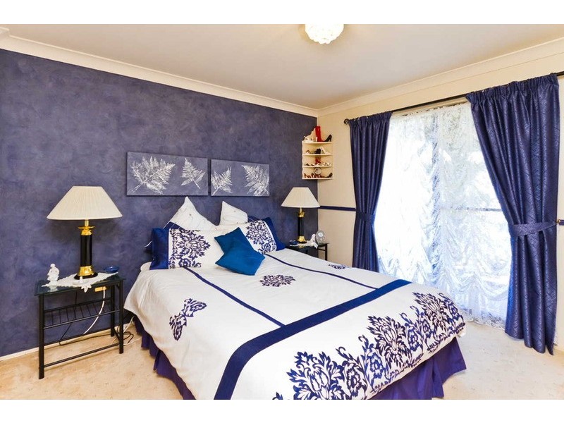 61 Hillside Drive, Berkeley Vale NSW 2261