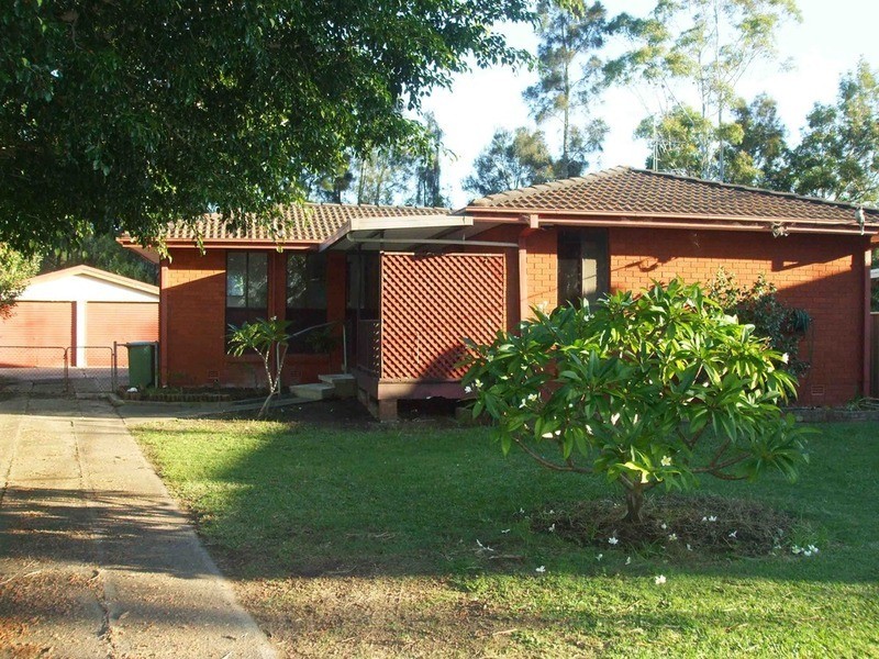 12 Lucas Crescent, Berkeley Vale NSW 2261