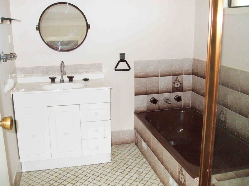 16 St James Avenue, Berkeley Vale NSW 2261