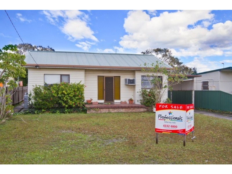 37 Bass Avenue, Killarney Vale NSW 2261