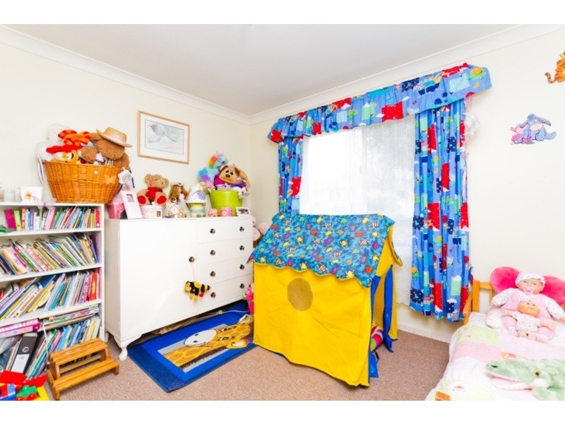 24 Jessica Street, Bateau Bay NSW 2261