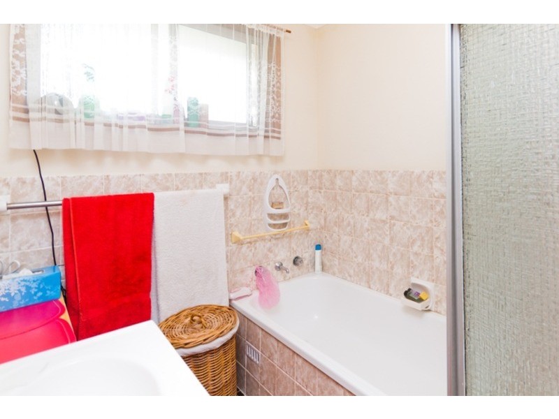 43 Farrar Road, Killarney Vale NSW 2261