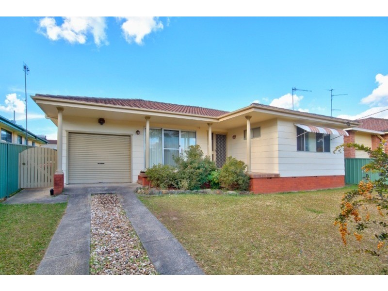 25 Thomas Mitchell Road, Killarney Vale NSW 2261