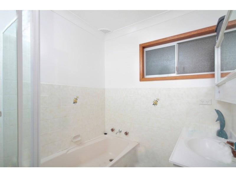 25 Thomas Mitchell Road, Killarney Vale NSW 2261