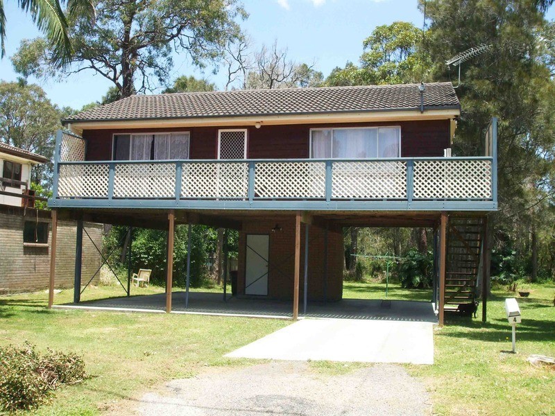 4 The Peninsula, Tumbi Umbi NSW 2261