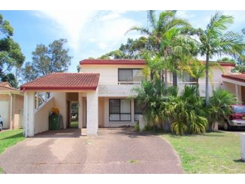 1/11 Boorana Close, Killarney Vale NSW 2261