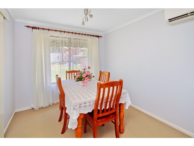 2 Newhaven  Place, Bateau Bay NSW 2261