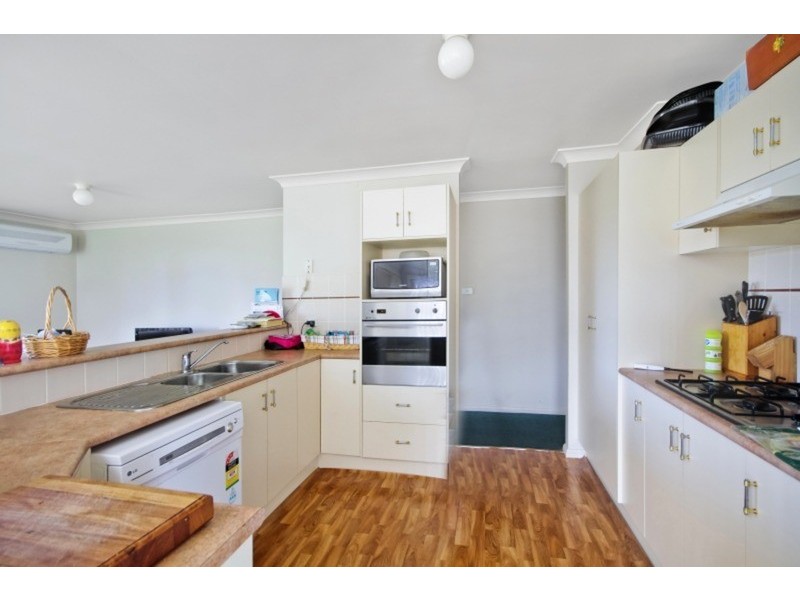 4 Glider Road, Wadalba NSW 2259