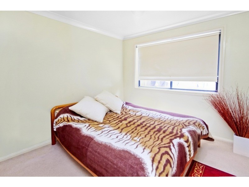 Units 1-5/6-7 Bell  Close, Mardi NSW 2259