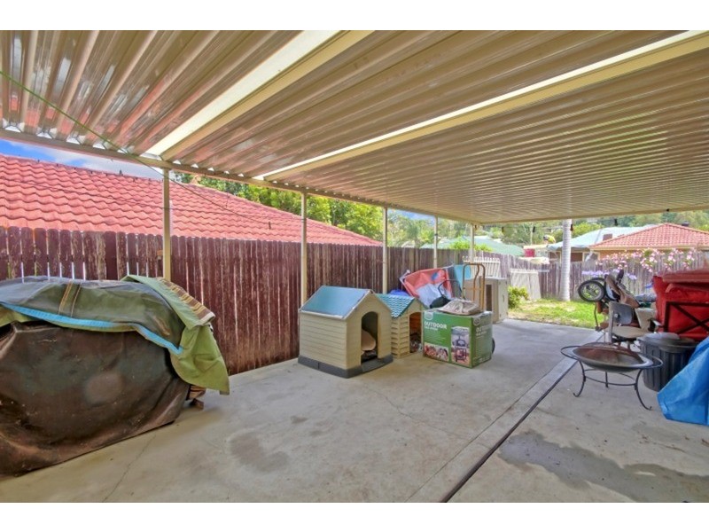 42 Tonkiss Street, Tuggerah NSW 2259