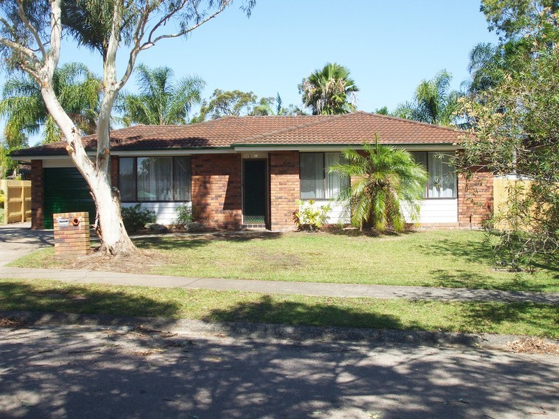 6 Noelene Street, Bateau Bay NSW 2261