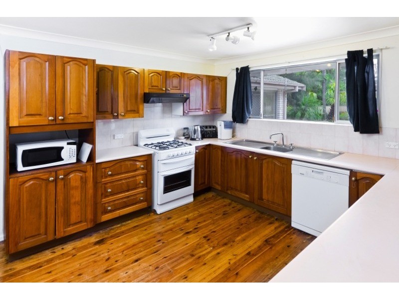 23 Yimbala Street, Killarney Vale NSW 2261