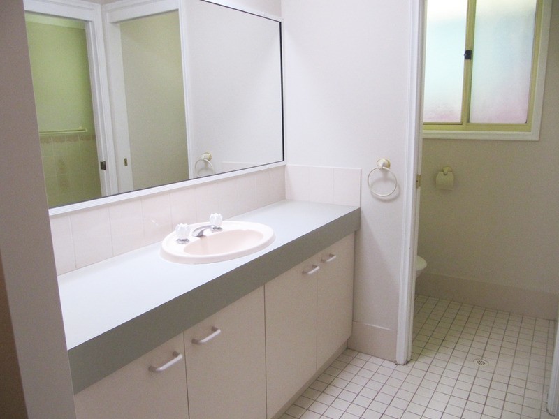 Unit 2/3 James Watt  Drive, Chittaway Bay NSW 2261
