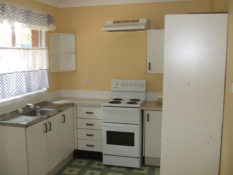 12 Peach Avenue, Tumbi Umbi NSW 2261