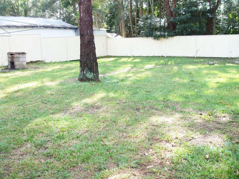 27 Blenheim Avenue, Berkeley Vale NSW 2261