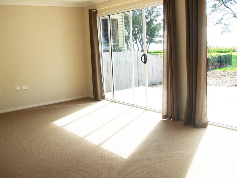 29 Lakedge Avenue, Berkeley Vale NSW 2261