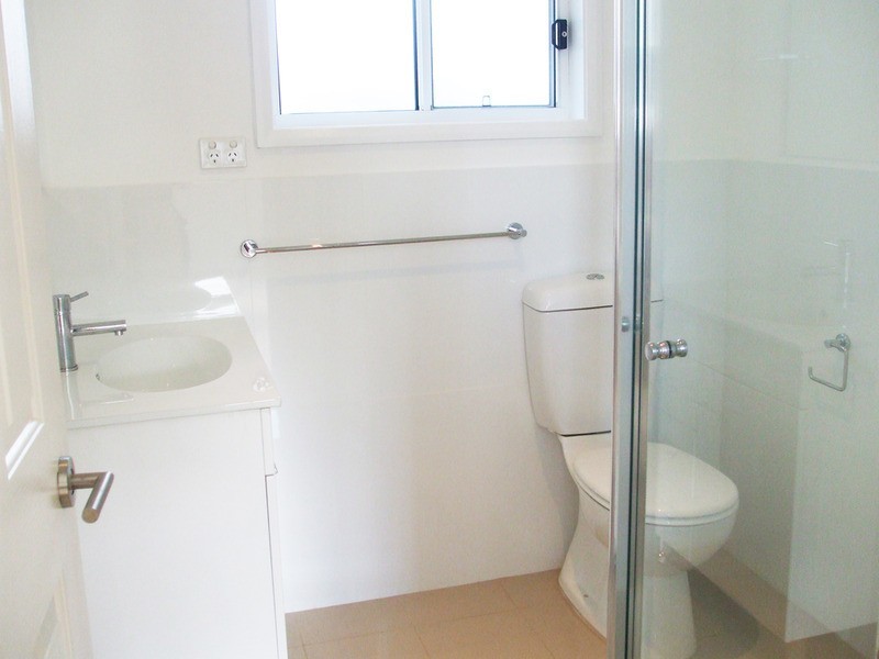 29 Lakedge Avenue, Berkeley Vale NSW 2261