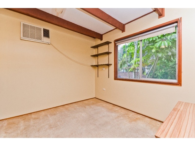 279 Lakedge Avenue, Berkeley Vale NSW 2261