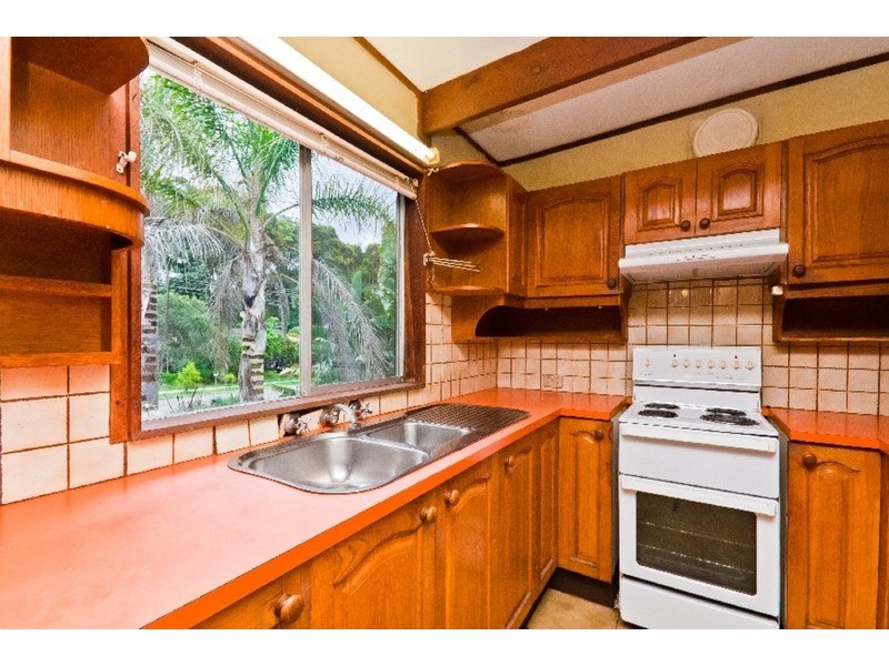 279 Lakedge Avenue, Berkeley Vale NSW 2261