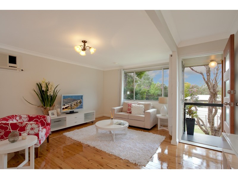 82 Henry Parkes Drive, Berkeley Vale NSW 2261