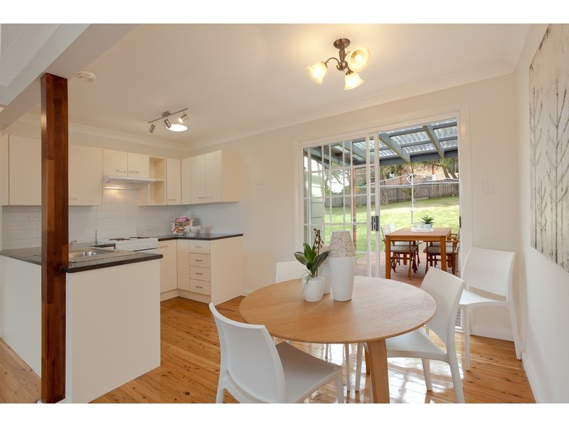 82 Henry Parkes Drive, Berkeley Vale NSW 2261