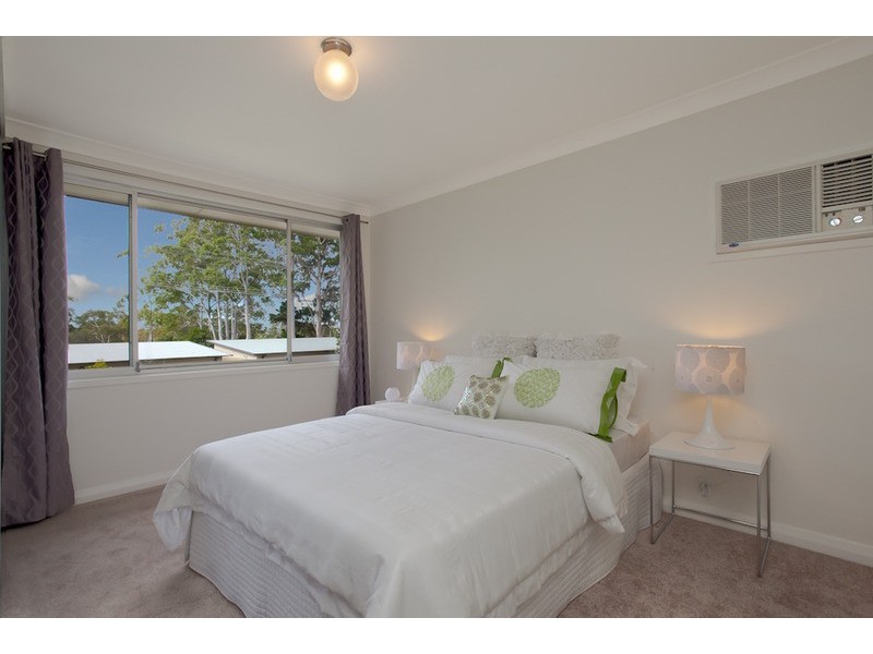 82 Henry Parkes Drive, Berkeley Vale NSW 2261