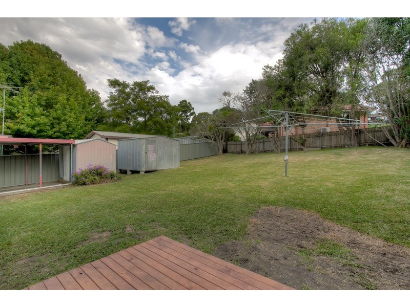 82 Henry Parkes Drive, Berkeley Vale NSW 2261