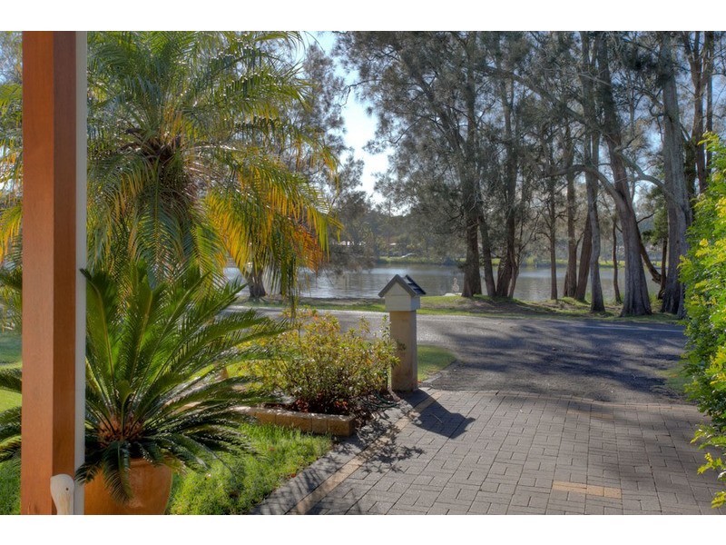 27 South Tacoma Road, Tacoma South NSW 2259