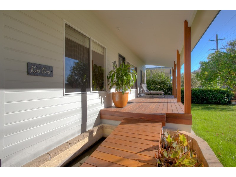 27 South Tacoma Road, Tacoma South NSW 2259