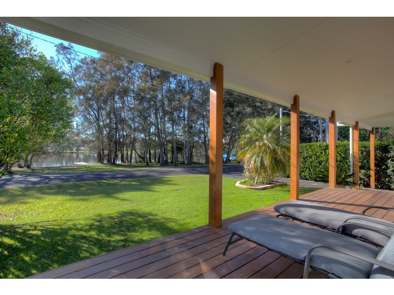 27 South Tacoma Road, Tacoma South NSW 2259