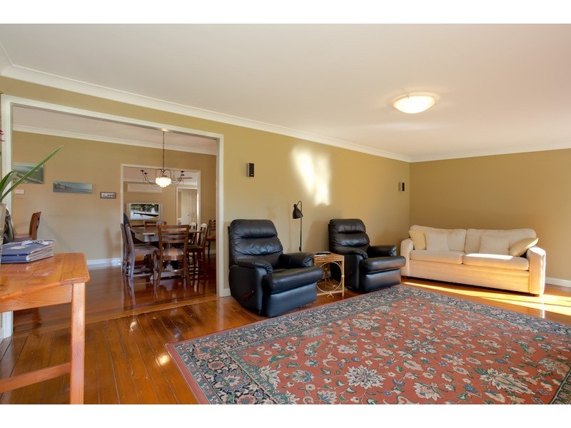 27 South Tacoma Road, Tacoma South NSW 2259